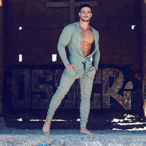 Model, Dancer, Designer: Jorge Cobian’s Rise to Fame!